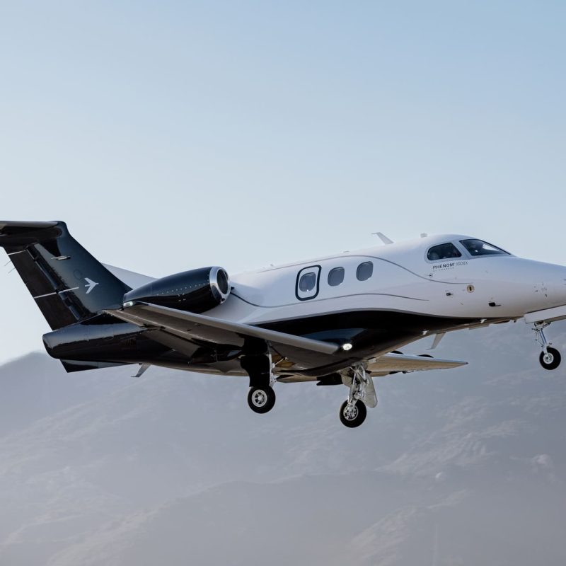 executive-jets-phenom100ex-performance-embraer-exterior